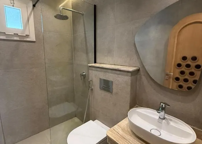 Novara Hotel 3*